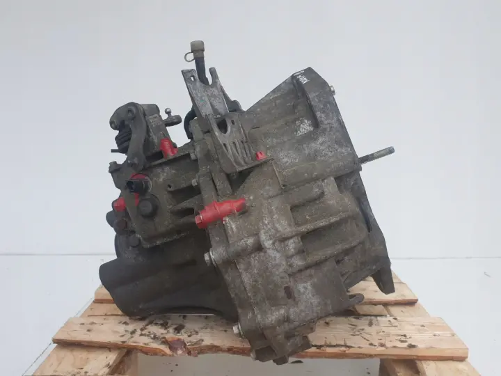 d893c7c827a82c3fef617bdd213b833d