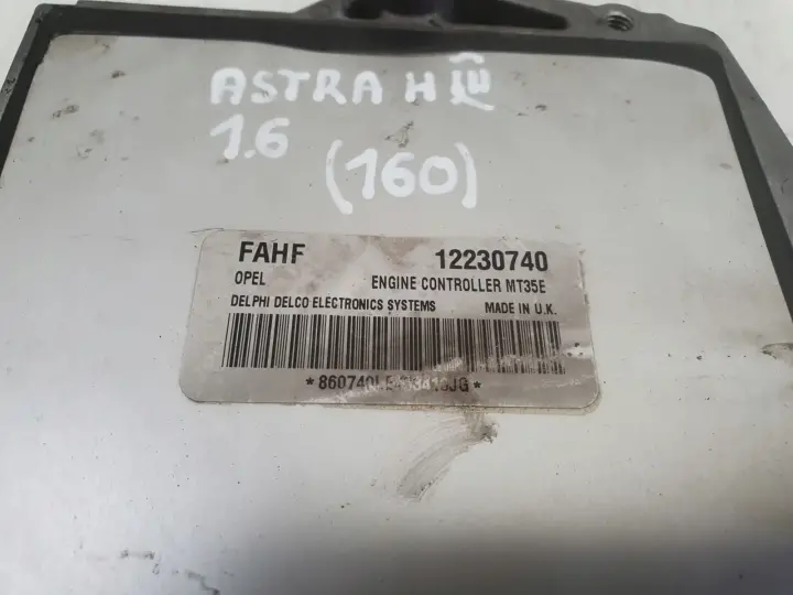 Opel Astra III H 1.6 16V STEROWNIK SILNIKA komputer 12230740 FAHF
