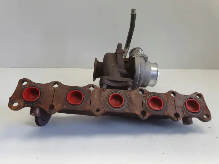 Volvo V40 II 2.0 D3 TURBOSPRĘŻARKA turbo 31380220