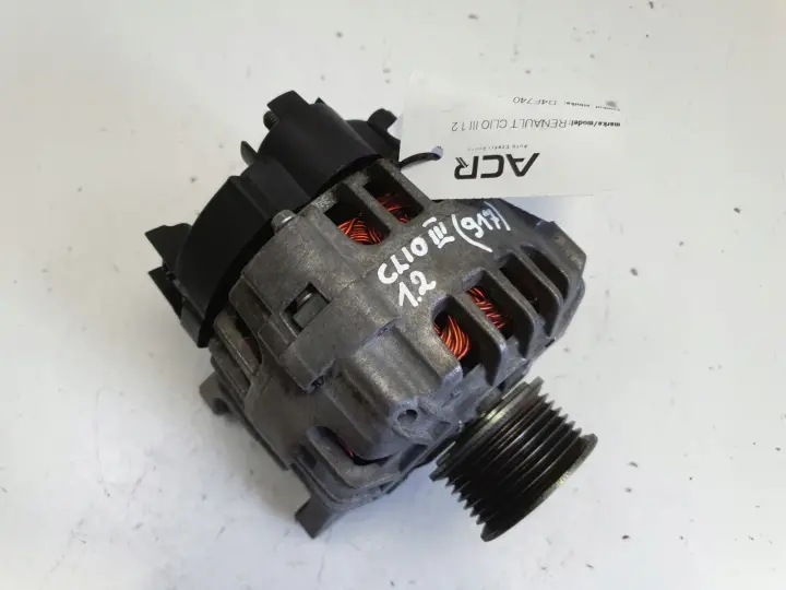 Renault Clio III 1.2 16V ALTERNATOR 8200654541