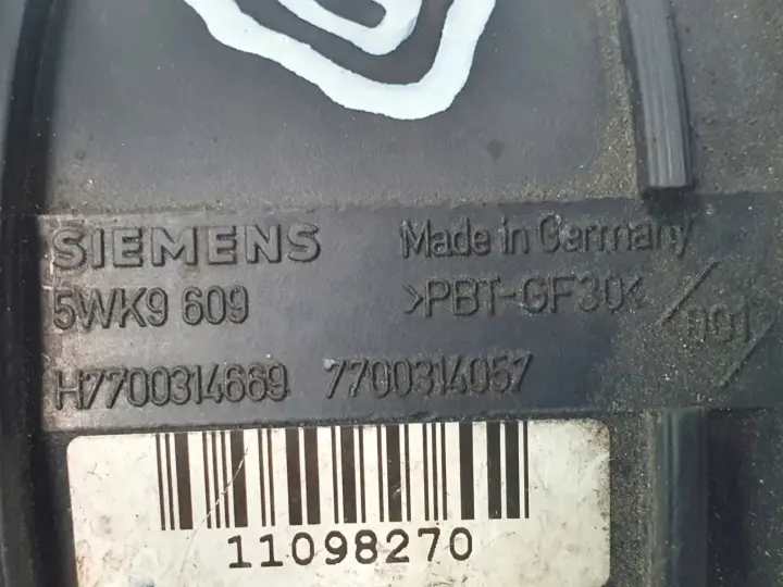 90d35cfaeeeb7692caf3320b2817b235