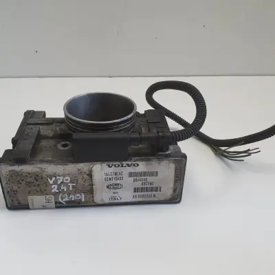 Volvo S60 V70 II 2.0 T turbo PRZEPUSTNICA 8644346 65CFM2