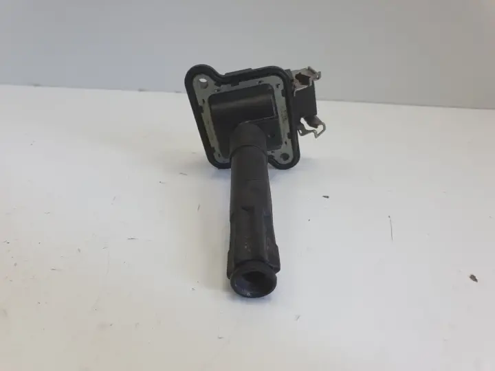 VW Passat B5 Audi A4 B5 1.8 T turbo CEWKA ZAPŁONOWA NGK U5004