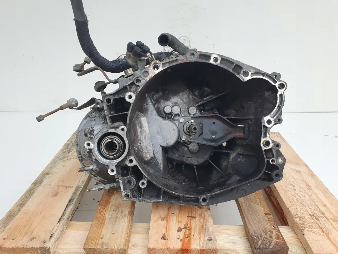 Peugeot Partner I 2.0 HDI SKRZYNIA BIEGÓW manualna MANUAL 20DM79