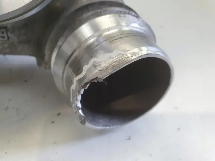 BMW F30 F31 2.0 D TURBOSPRĘŻARKA turbo 8519475