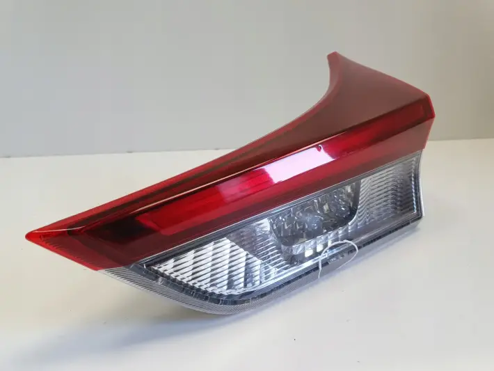 Toyota Auris II lift HB TYLNA LAMPA LEWA lewy tył kierowcy w klapę 02-344