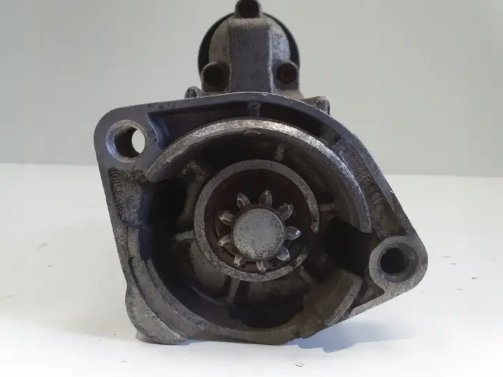 VW Passat B5 1.9 TDI ROZRUSZNIK 068911024H bosch