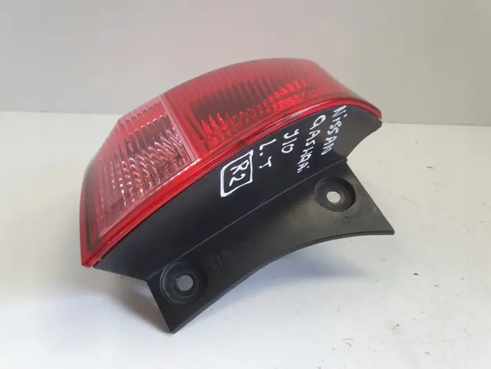 Nissan Qashqai I J10 06-09r TYLNIA LAMPA LEWA LEWY TYŁ kierowcy 39070311