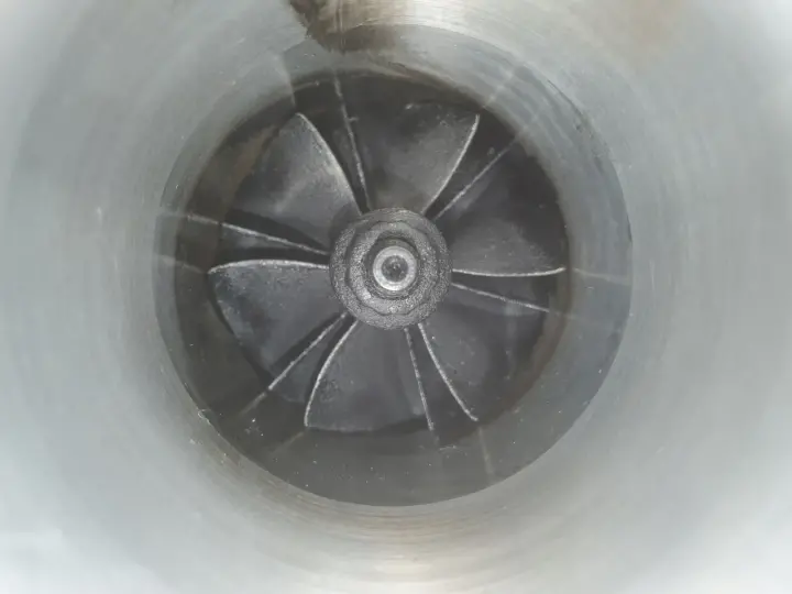 BMW E87 E90 E91 2.0 D N47 TURBOSPRĘŻARKA turbo 7800594