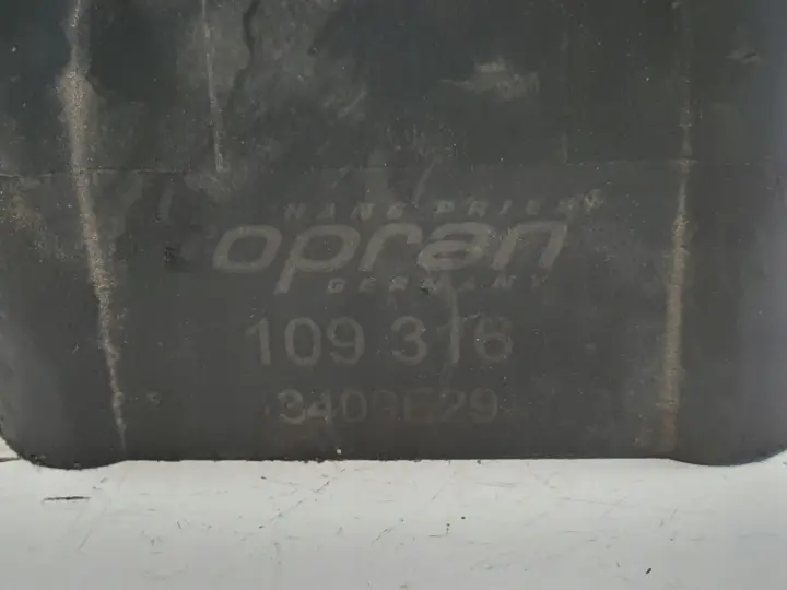 9cfcddf36d9680117bdfdd08611d0bfd