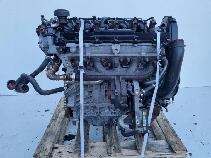 SILNIK KOMPLET Volvo V70 III 2.4 D5 185KM z łapą D5244T D5244T4