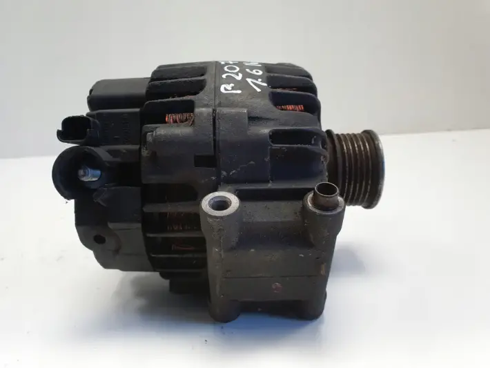 Peugeot 207 1.6 VTI ALTERNATOR valeo V757651380