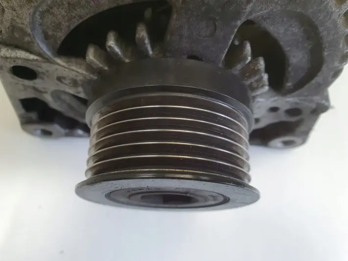 Volvo S40 II V50 1.6 D ALTERNATOR 3M5T-10300-YD