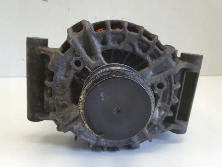 Ford Transit MK7 VII 2.2 TDCI ALTERNATOR bosch 0125711017 AC1T-10300-BB
