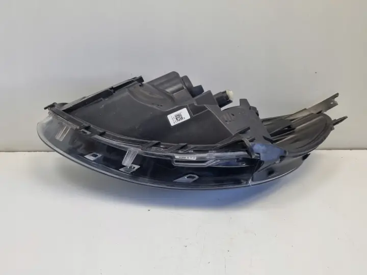 Renault Clio IV 16-20r LIFT PRZEDNIA LAMPA PRAWA PRAWY PRZÓD 260100653R