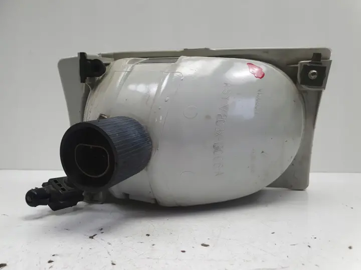 Ford F150 F250 F350 92-97r PRZEDNIA LAMPA LEWA lewy przód 2C3X-13006-A