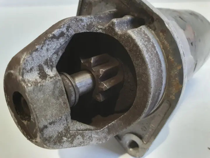 Opel Corsa D 1.3 CDTI ROZRUSZNIK bosch 0001107429
