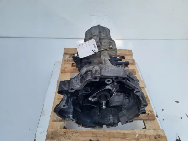 Audi A4 B6 1.9 TDI MANUALNA SKRZYNIA BIEGÓW manual FYA