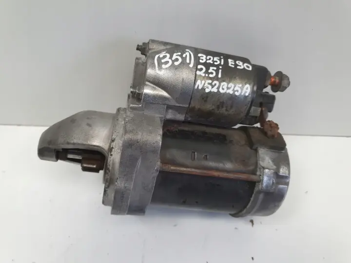 BMW E90 2.5 i ROZRUSZNIK Denso 7521122 7521116 7521122-03