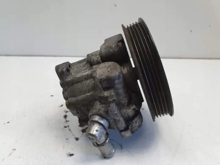 Land Rover Freelander 2.0 TD4 POMPA WSPOMAGANIA QVB101453