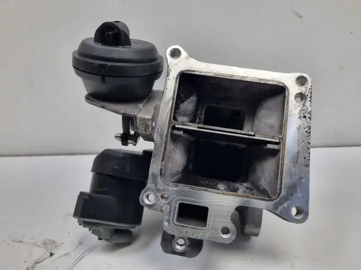4f843141e1028f2356637e6291a8443f