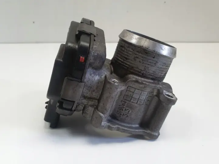 Volvo V40 II 1.6 D2 PRZEPUSTNICA 9673534480