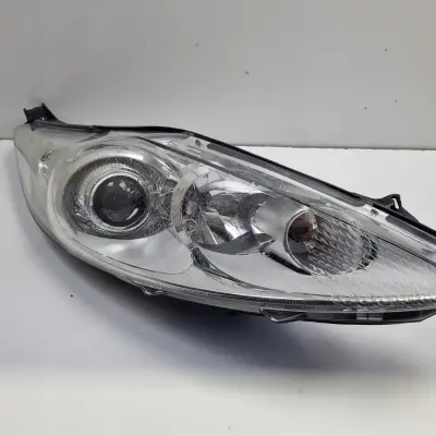 Ford Fiesta MK7 08-17r PRZEDNIA LAMPA PRAWA PRAWY PRZÓD 8A61-13W029-DG