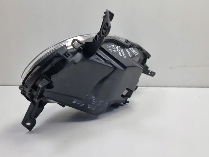 Nissan Micra K12 03-10r PRZEDNIA LAMPA PRAWA PRAWY PRZÓD 26060BG00B