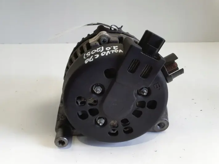 Volvo C70 II 2.0 D ALTERNATOR 104210-3512