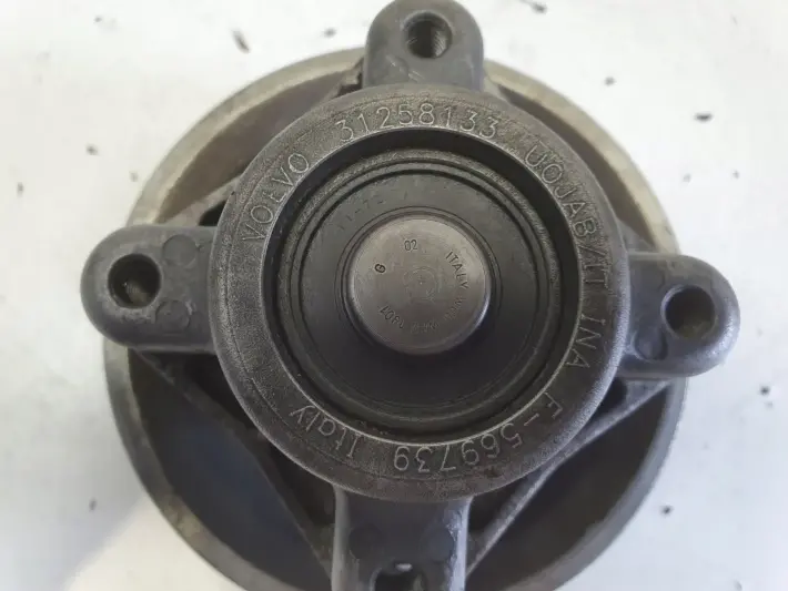 Volvo V70 III 2.0 D3 NAPINACZ PASKA rolka 31258133