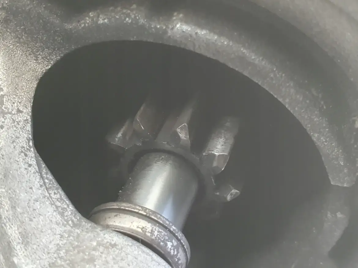 Volvo S60 I V70 II 2.4 D5 ROZRUSZNIK bosch 0001109264