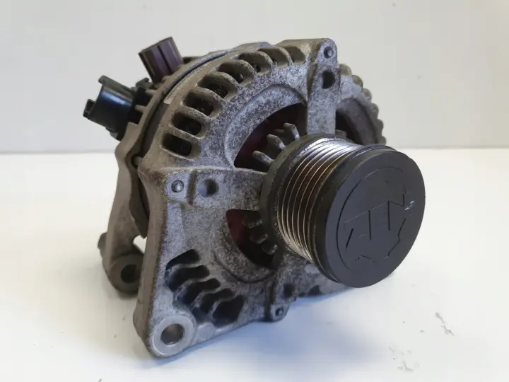 Volvo S40 II V50 2.0 D ALTERNATOR DENSO