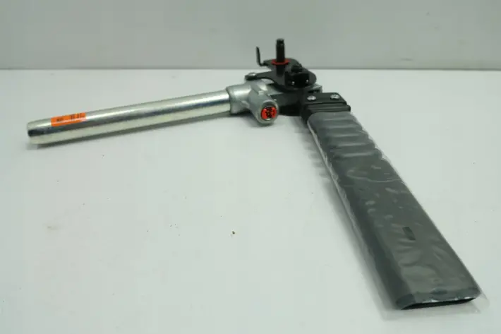 Kia Soul UCHWYT PRZEDNIEGO PASA BEZPIECZEŃSTWA