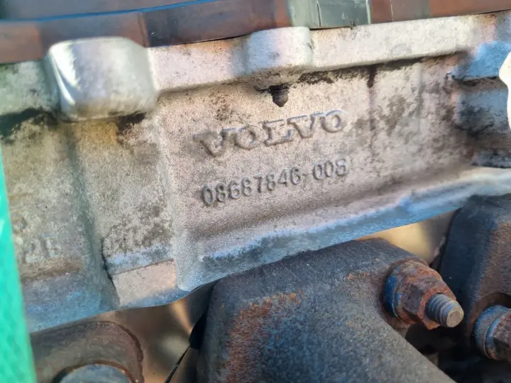 SILNIK BEZ OSPRZĘTU Volvo V50 2.4 D5 179KM 113tyś D5244T13