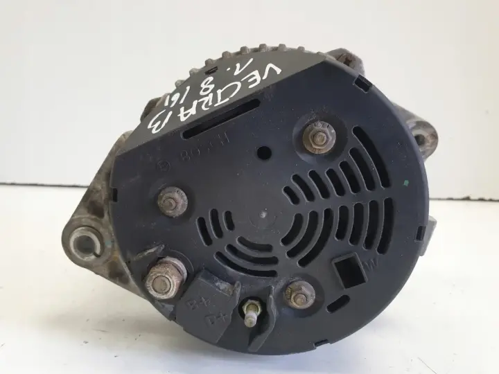 Opel Vectra B 1.8 16V ALTERNATOR 0123505002