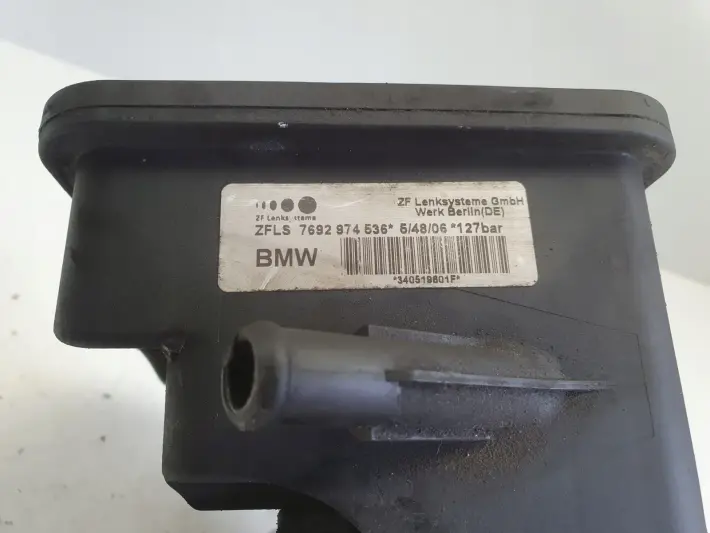 BMW X3 E83 2.0 D POMPA WSPOMAGANIA oryginał
