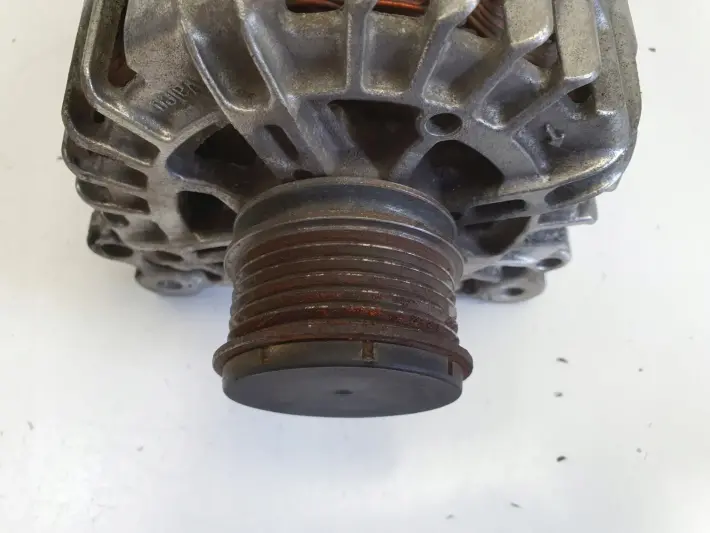 VW Golf VI 1.6 TDI ALTERNATOR 03L903023A 140A valeo