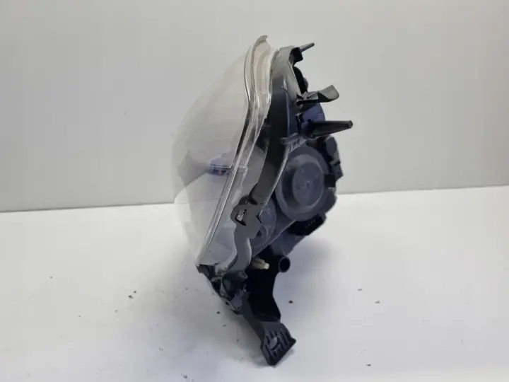 Renault Clio III LIFT PRZEDNIA LAMPA LEWA lewy przód EUROPA 260605550R