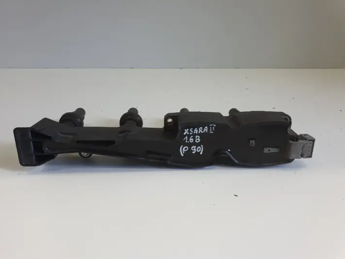 Citroen Xsara 1.6 16V CEWKA ZAPŁONOWA 11-14 8850002 meyle