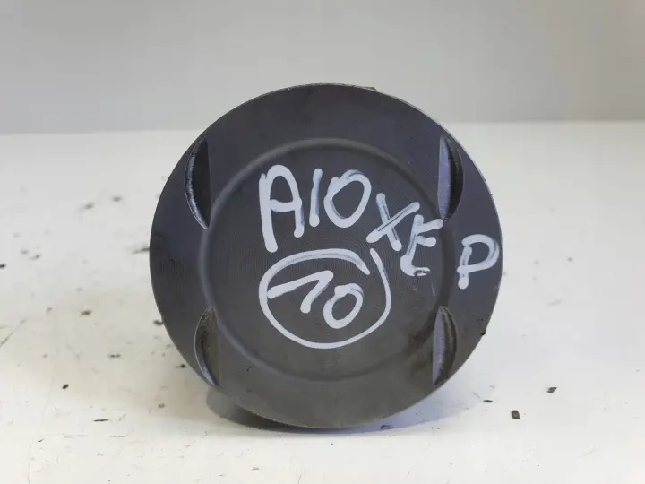 Opel Corsa D lift 1.0 12V TŁOK KORBOWÓD A10XEP