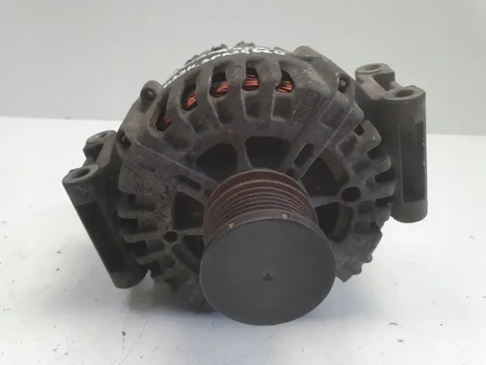 Mercedes Vito W639 2.2 CDI ALTERNATOR A0131546802 180A