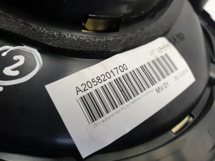 Mercedes A205 W205 PRAWY GŁOŚNIK DRZWI A2058201700