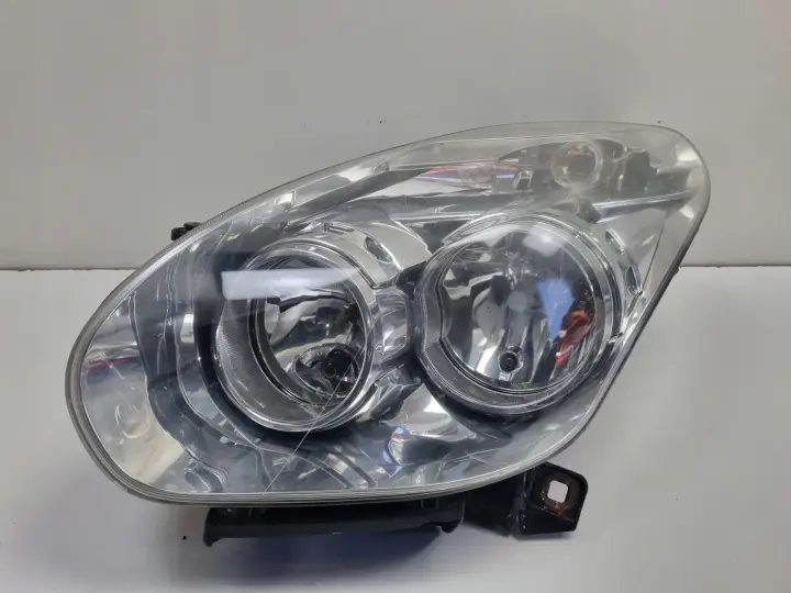 Fiat Doblo II 10-14r PRZEDNIA LAMPA LEWA lewy przód anglik 51817939
