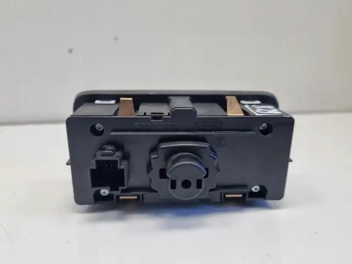 Volvo V60 I V40 II PRZEŁĄCZNIK WŁĄCZNIK ŚWIATEŁ Panel 30739424