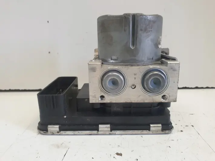 Volvo V90 II POMPA ABS Sterownik 32214804 32214774