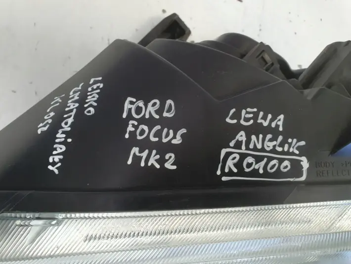Ford Focus mk2 02-06 PRZEDNIA LAMPA LEWA lewy przód anglik