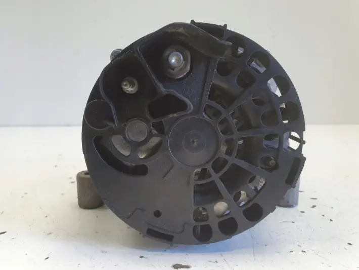 Fiat Idea 1.4 16V ALTERNATOR Denso 102211-8471