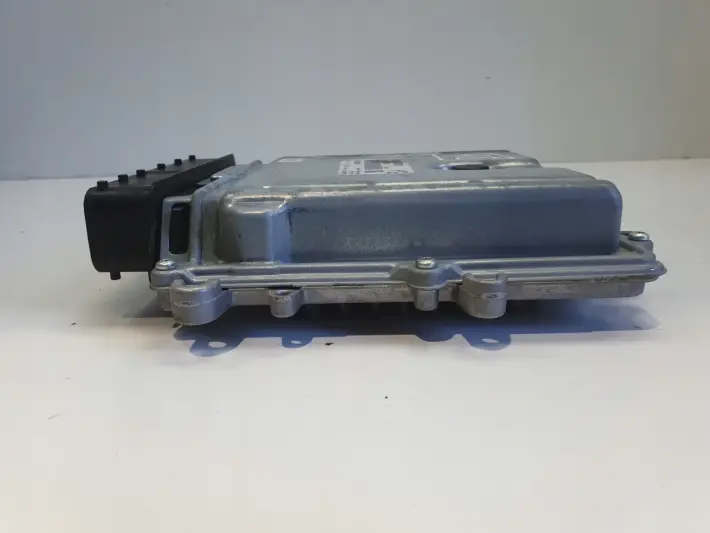 Volvo V40 II 2.0 D3 STEROWNIK SILNIKA komputer 31336983 0281018414