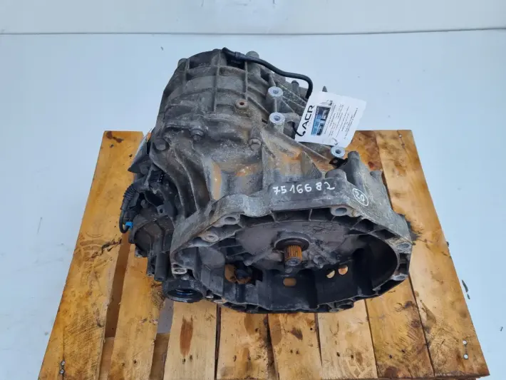 Mini One R50 R53 1.6 16V AUTOMATYCZNA SKRZYNIA BIEGÓW automat 7516682