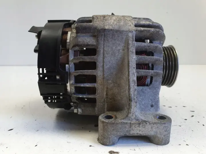 Fiat Idea 1.4 16V ALTERNATOR Denso 102211-8471